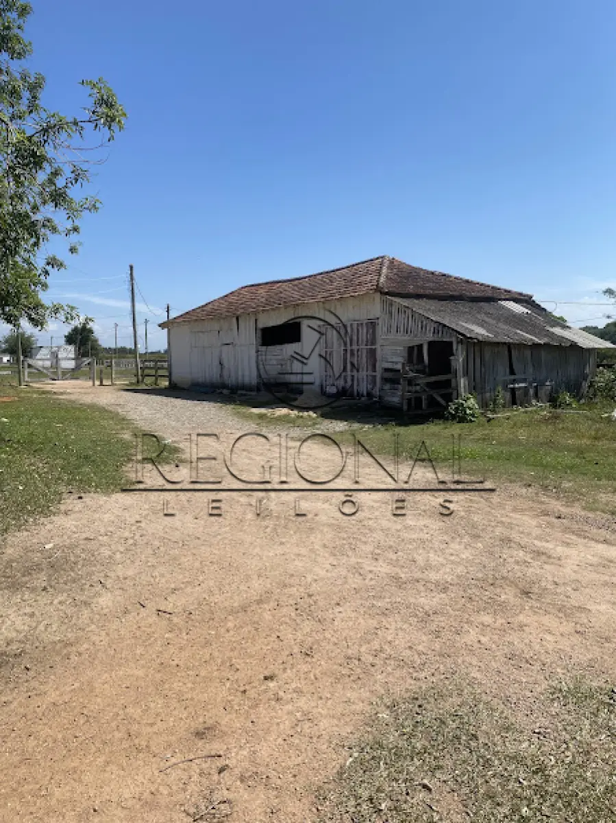 LOTE 001 - 9HA 4.171,00M2 DE TERRAS COM BENFEITORIAS (BUTIA/RS)
