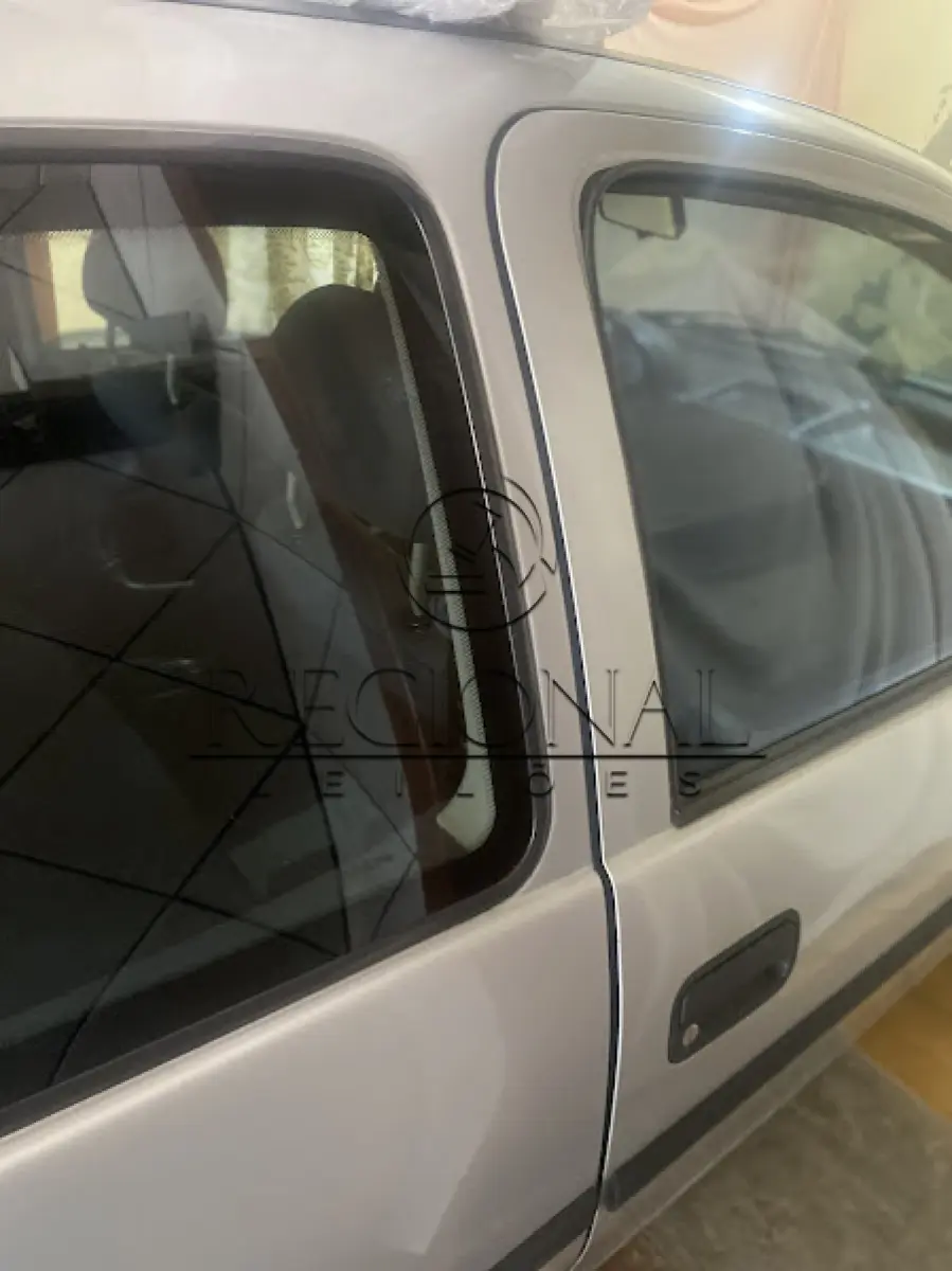 LOTE 020 - GM/CORSA WIND 2000/2000 (MONTENEGRO/RS)