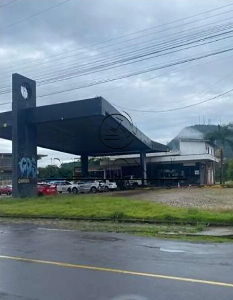 LOTE 001 - PRÉDIO DE ALVENARIA - POSTO DE GASOLINA (MONTENEGRO/RS)