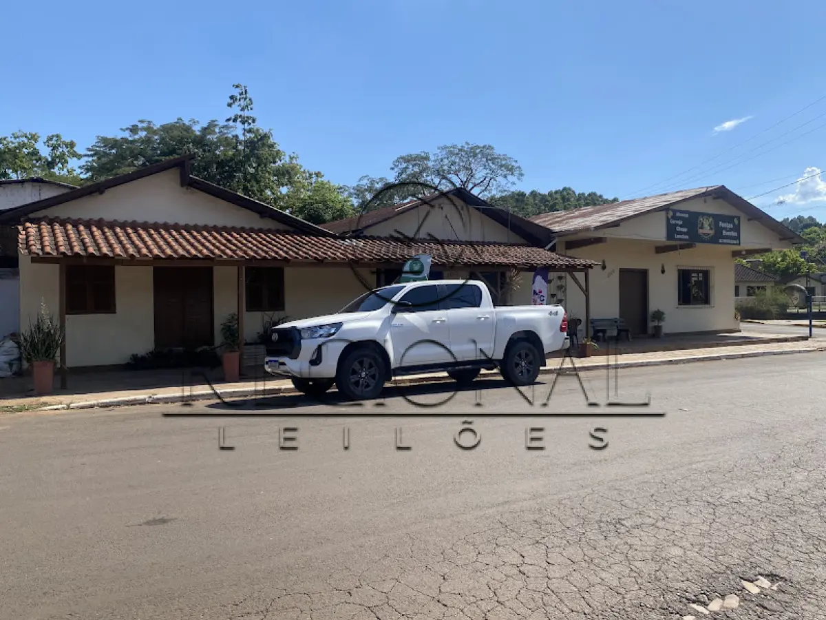 LOTE 001 - TERRENO E BENFEITORIAS (BROCHIER/RS)