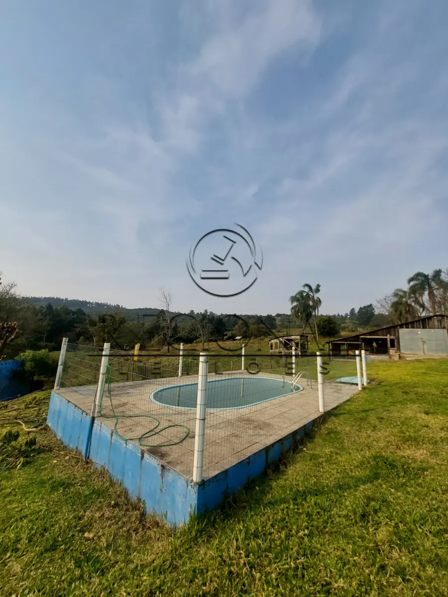 LOTE 003 - AREA DE TERRAS (23.942,12M2) COM BENFEITORIAS (CAÇAPAVA DO SUL/RS)