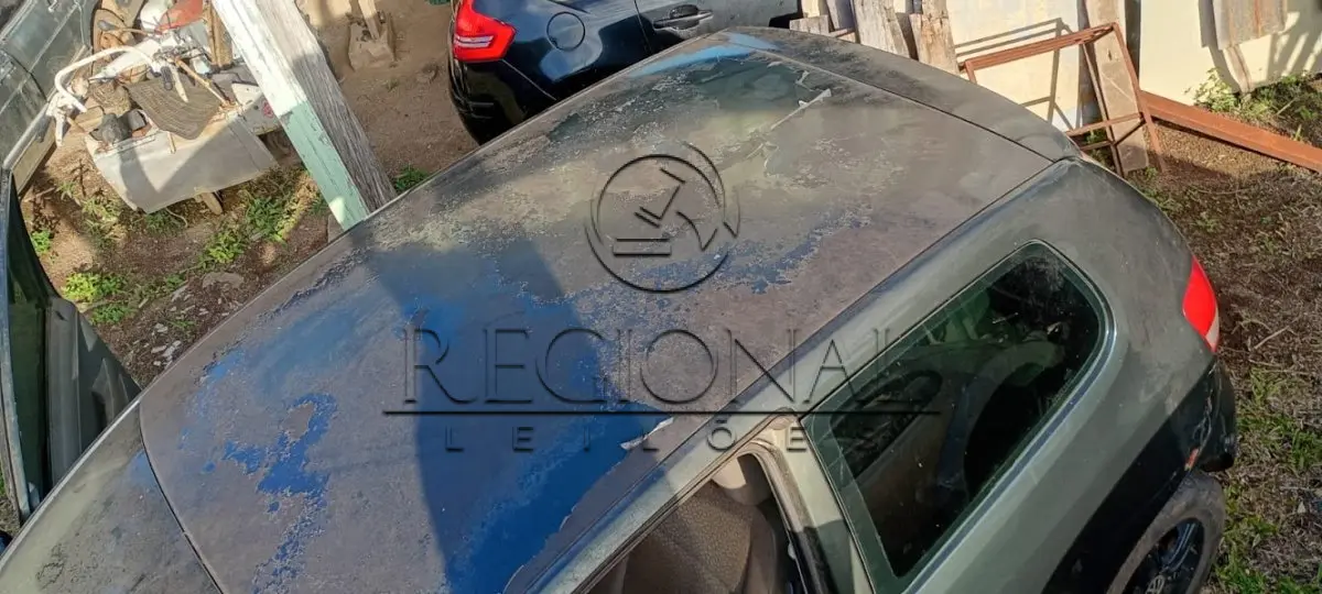LOTE 001 - VW/FOX 1.0 2004/2004 (MONTENEGRO/RS)