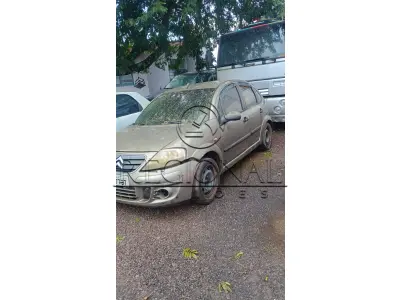 LOTE 014 - CITROEN C3 GLX 1.4 Flex 2010/2011